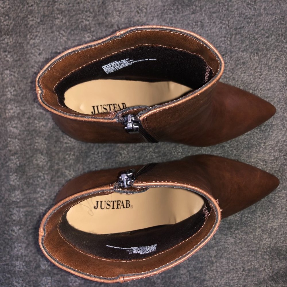 New Rosamund Brown Block Heeled Bootie (size 8.5) - Picture 7 of 12